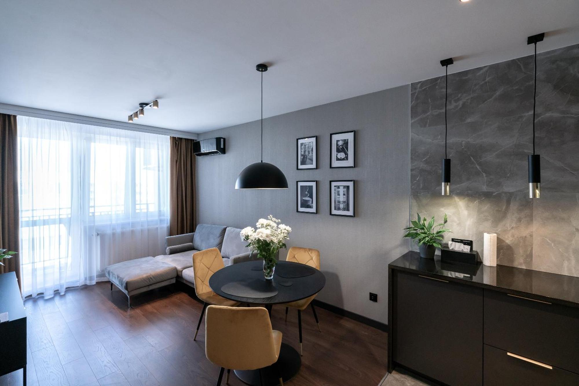 Noche Apartamenty Premium Biała Podlaska Kültér fotó